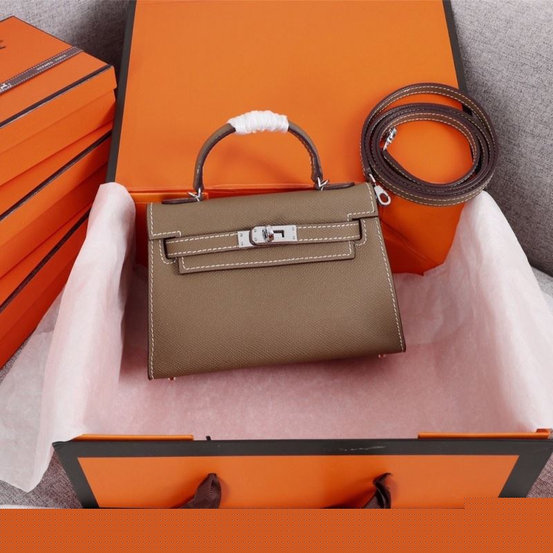 H**mes handle bags